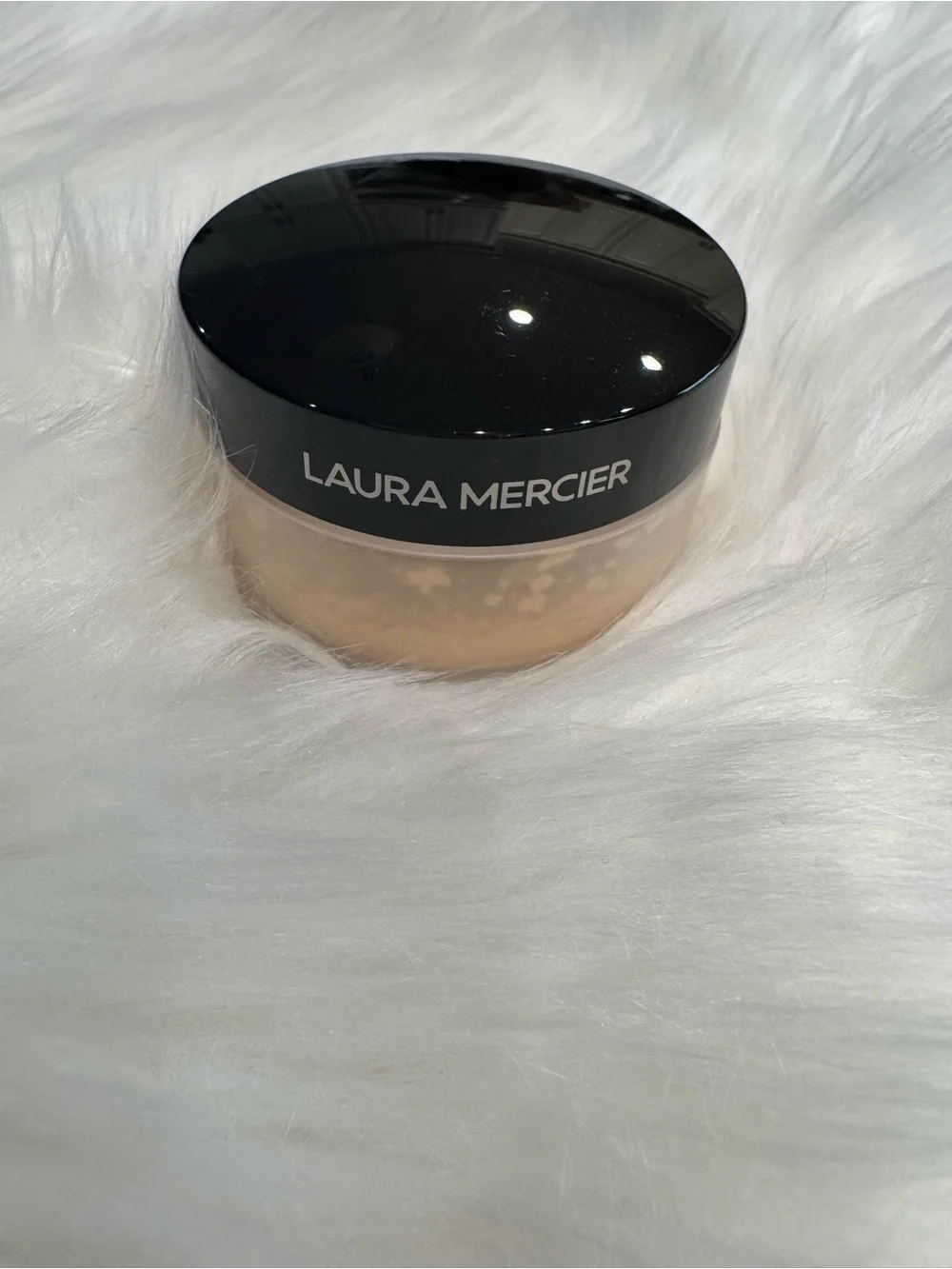 Laura Mercier Loose Setting Powder- Translucent Honey
